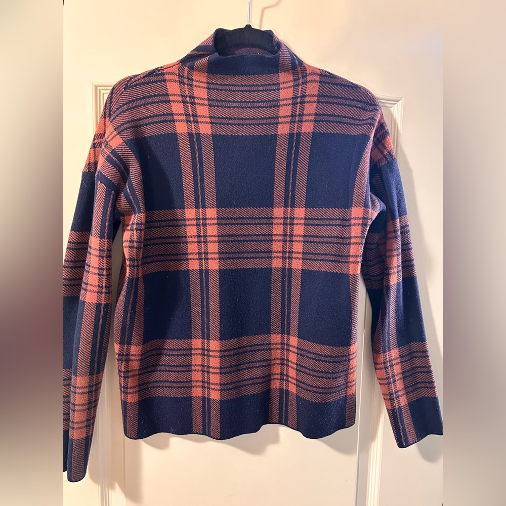 Max Studio knit sweater